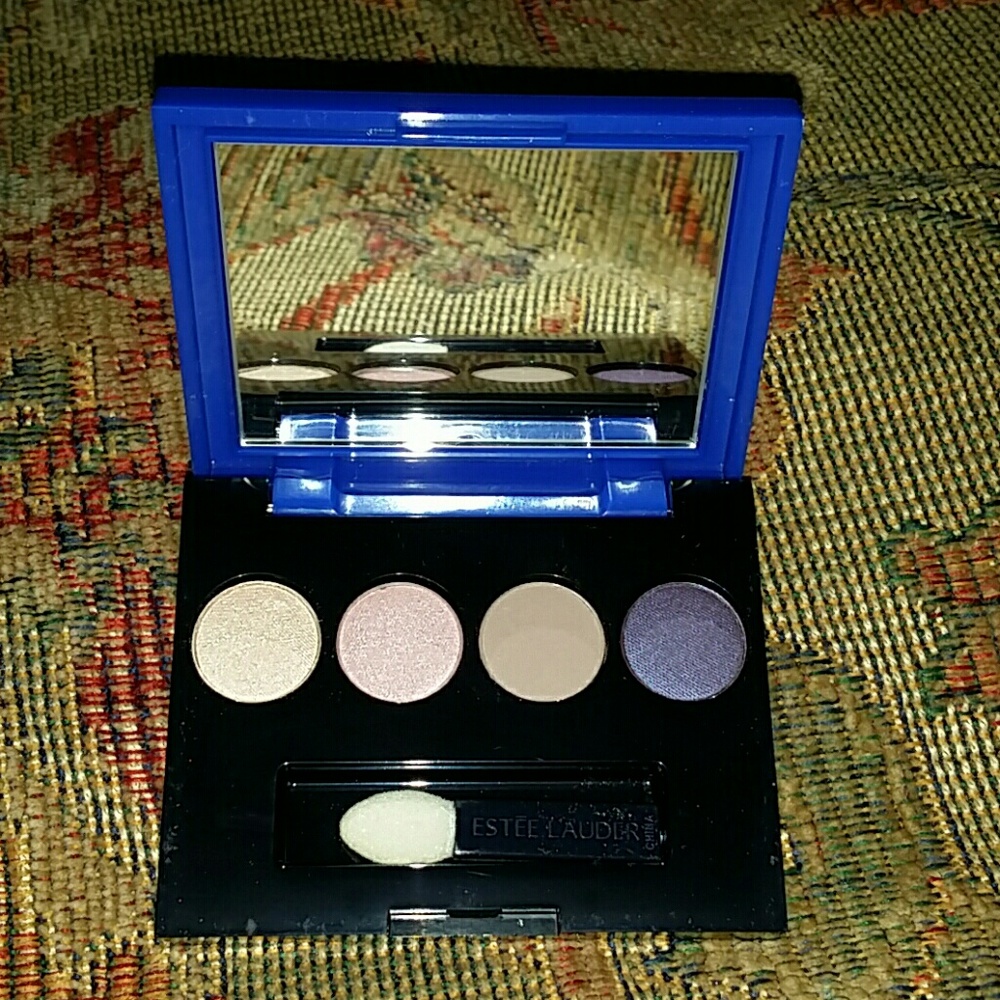 Estee Lauder Lisa Perry Pure Color Eye Shadow Quad